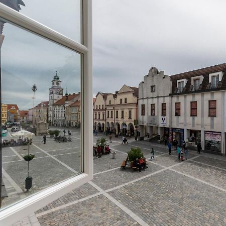 Hotel Vratislavsky Dum Trzeboń Zewnętrze zdjęcie